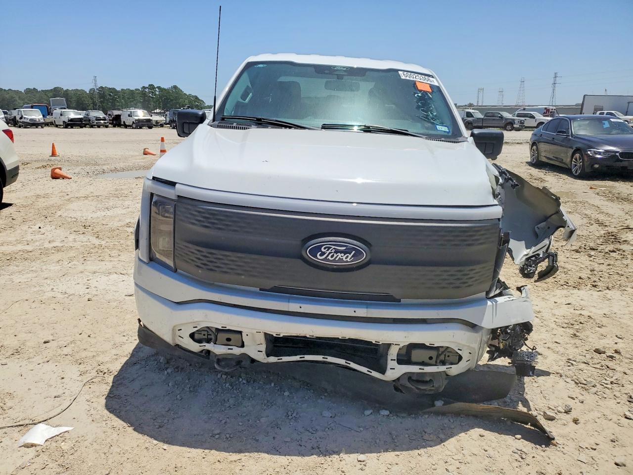 2025 FORD F150 LIGHTNING XLT — снимка 5