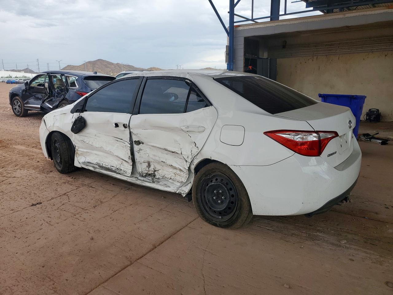 2016 TOYOTA COROLLA LE — снимка 2