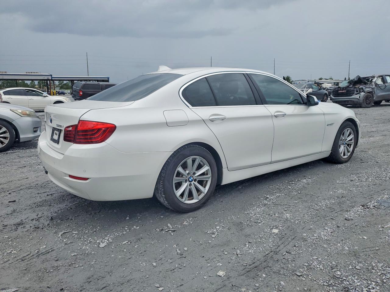 2016 BMW 528 XI — снимка 3