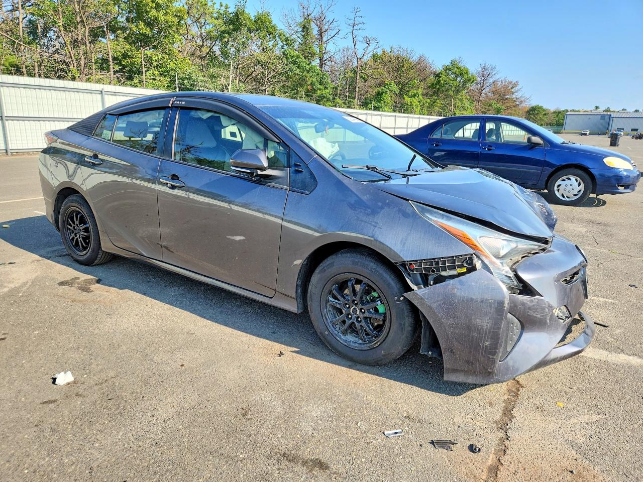 2016 TOYOTA PRIUS TWO — снимка 4