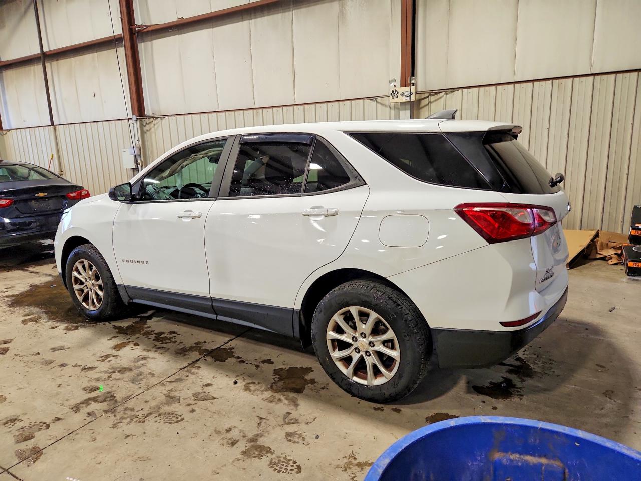 2020 CHEVROLET EQUINOX LS — снимка 2