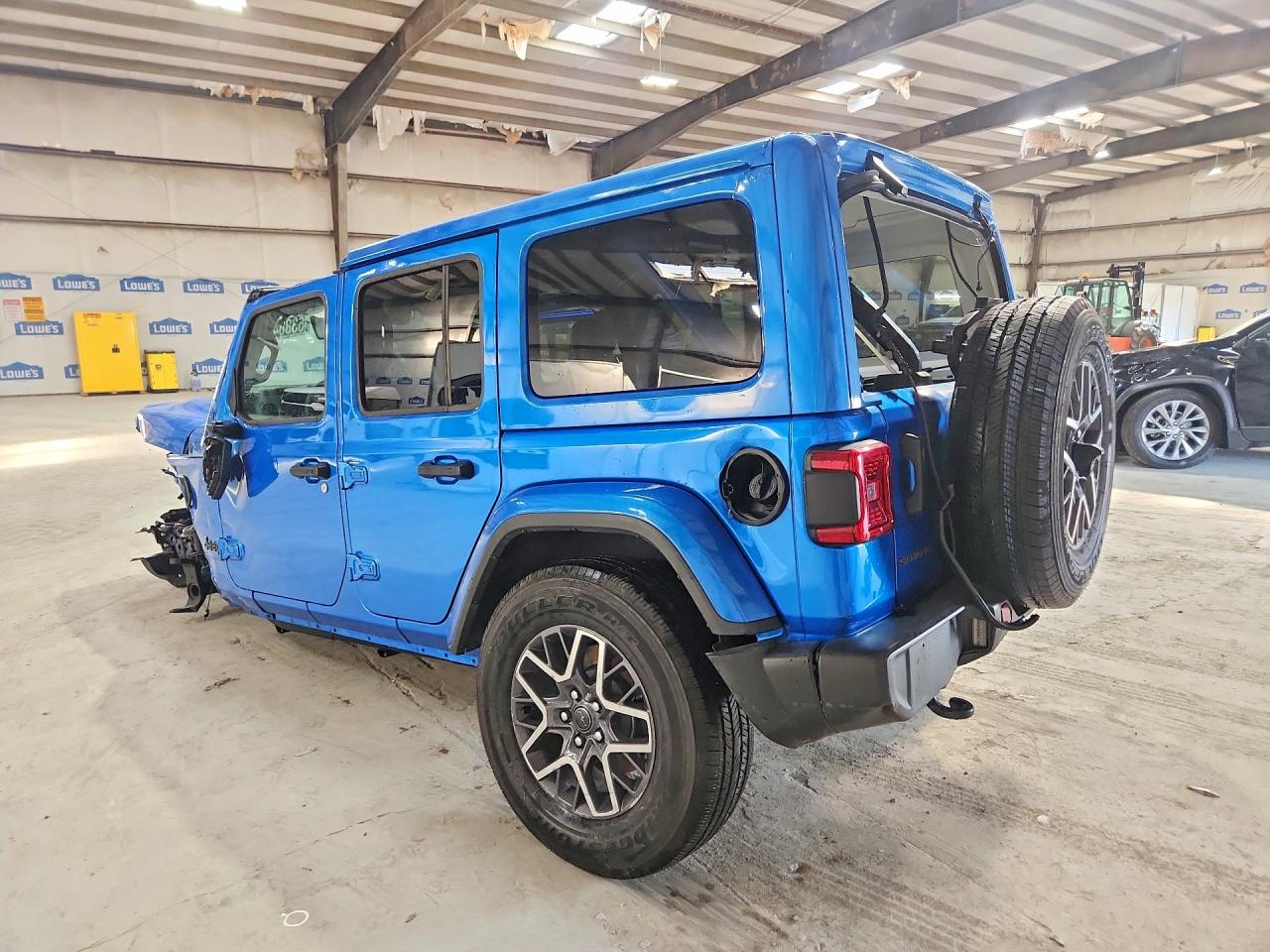 2025 JEEP WRANGLER SAHARA — снимка 2