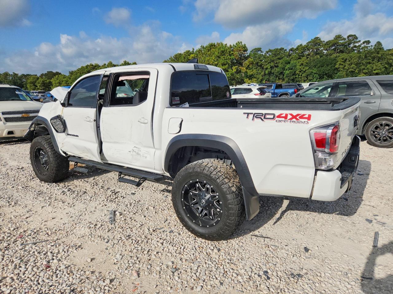 2021 TOYOTA TACOMA TRD OFF-ROAD — снимка 2