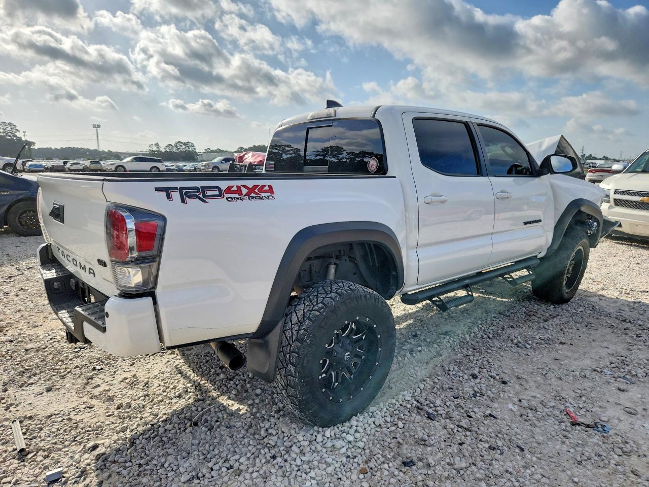 2021 TOYOTA TACOMA TRD OFF-ROAD — снимка 3