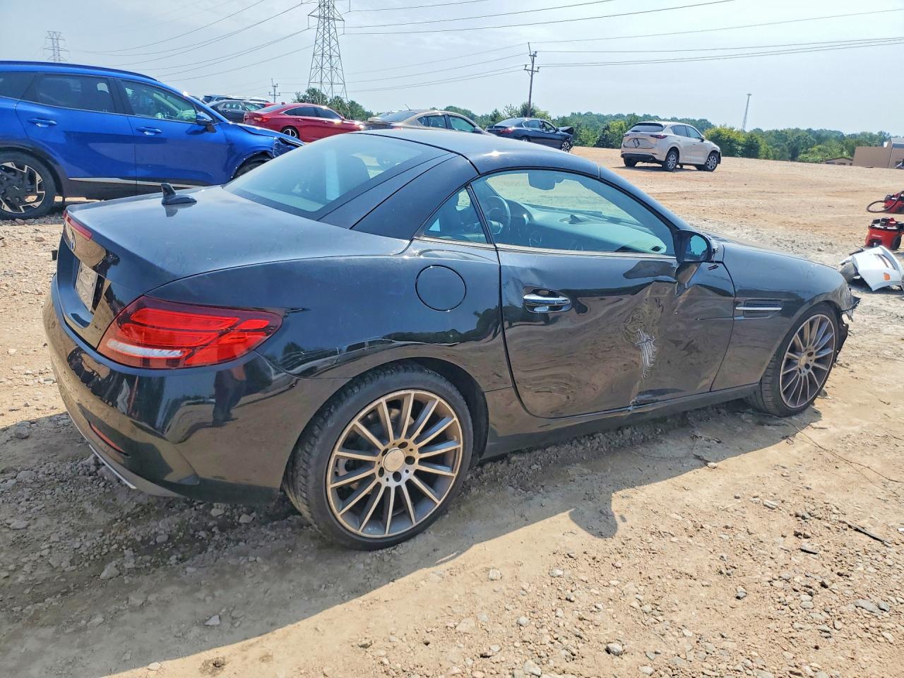 2017 MERCEDES-BENZ SLC 300 — снимка 3