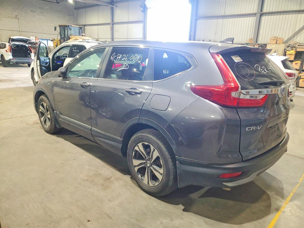 2017 HONDA CR-V LX — снимка 2
