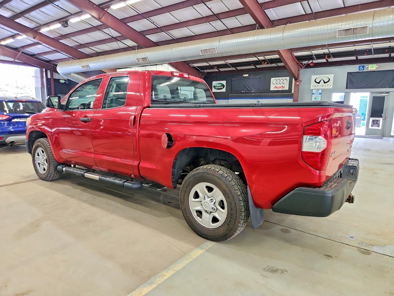 2017 TOYOTA TUNDRA SR — снимка 2