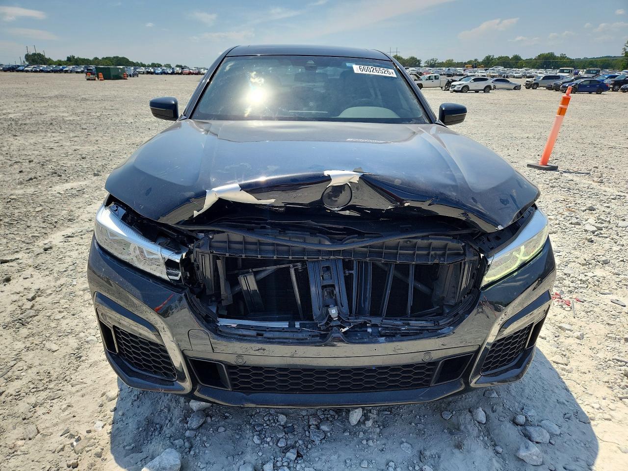 2020 BMW 740 I — снимка 5