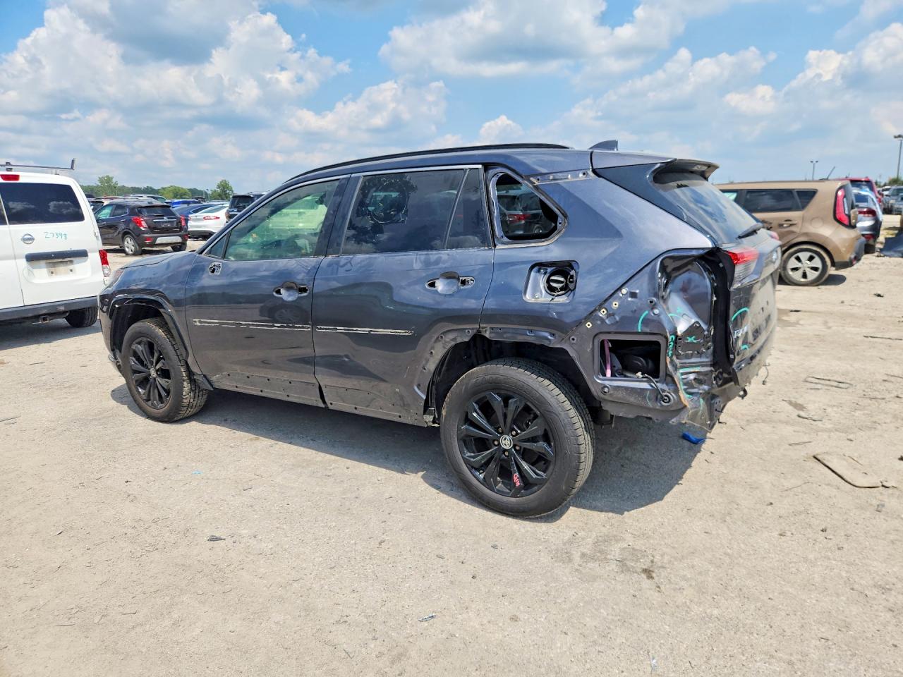 2022 TOYOTA RAV4 SE — снимка 2