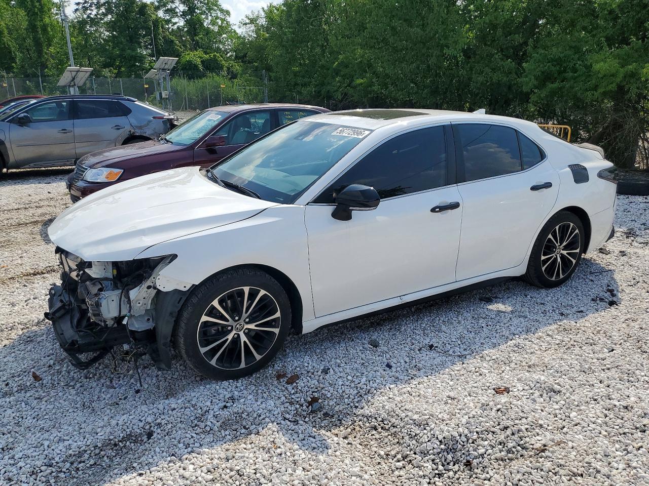 2020 TOYOTA CAMRY SE