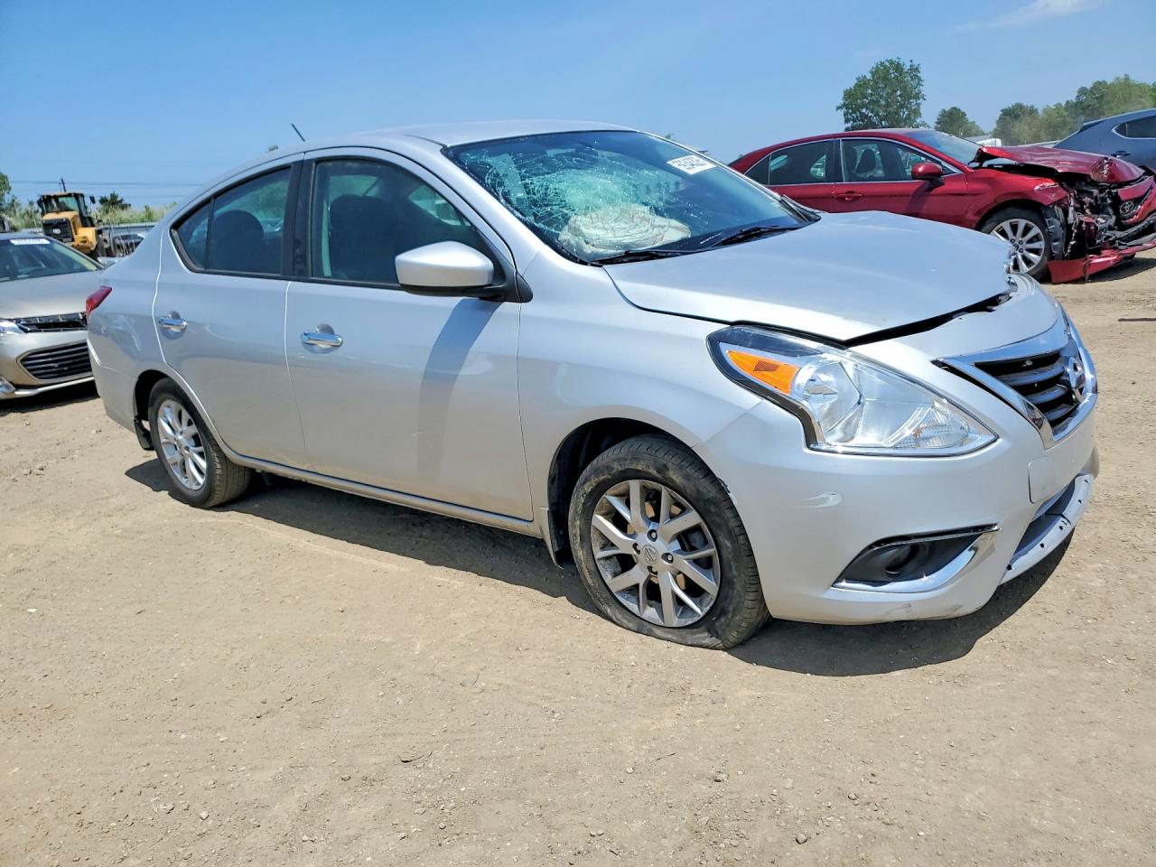 2018 NISSAN VERSA SV — снимка 4