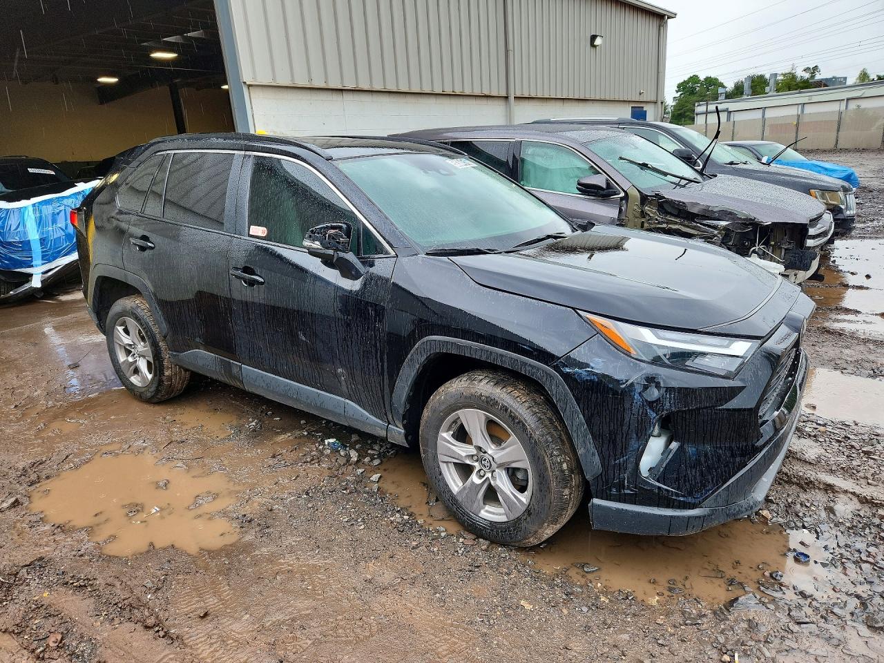 2023 TOYOTA RAV4 XLE — снимка 4