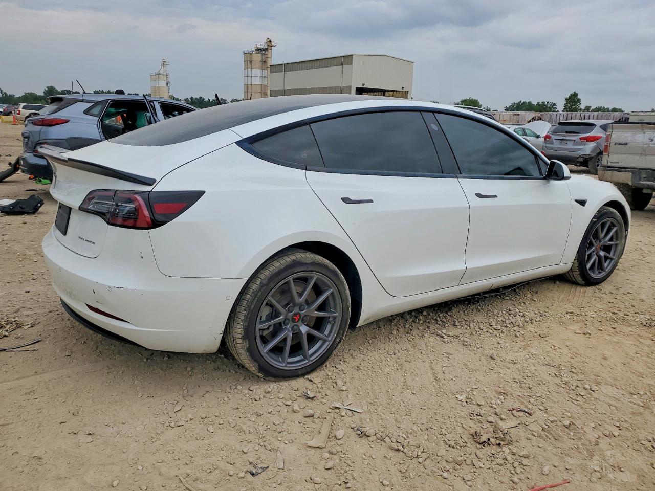 2022 TESLA MODEL 3 — снимка 3