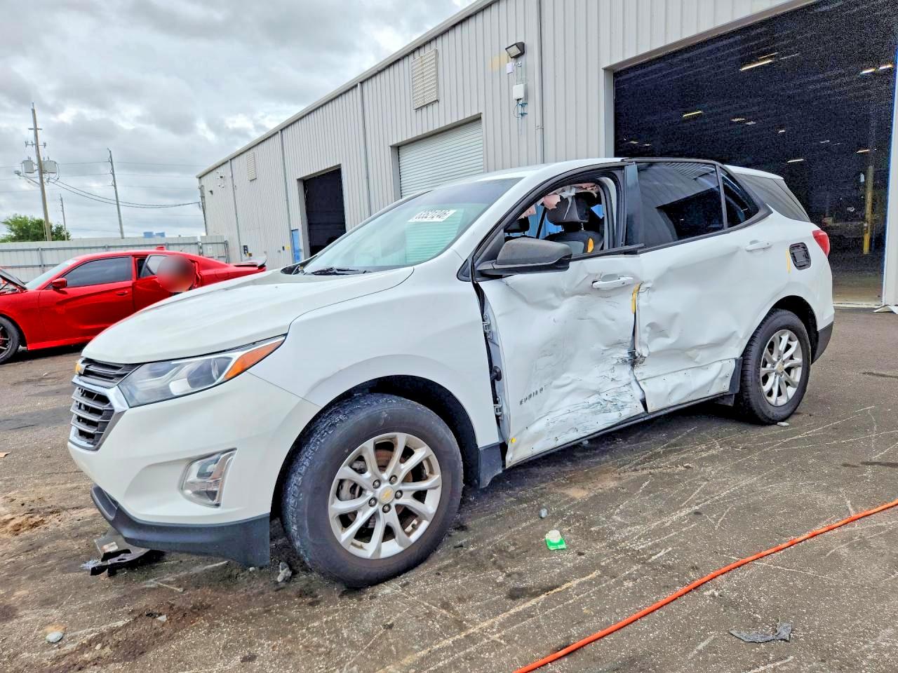 2018 CHEVROLET EQUINOX LS