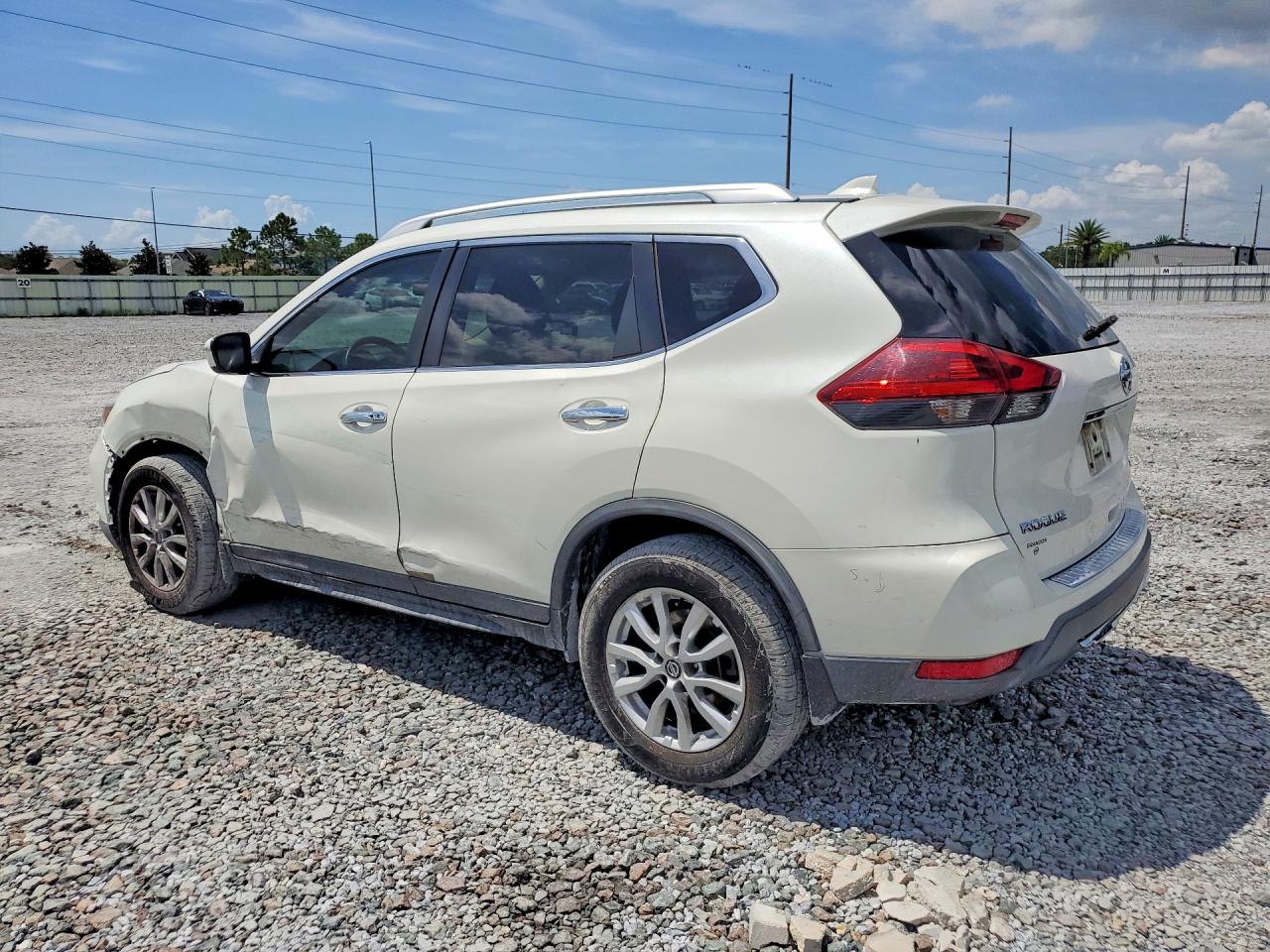 2018 NISSAN ROGUE SV — снимка 2