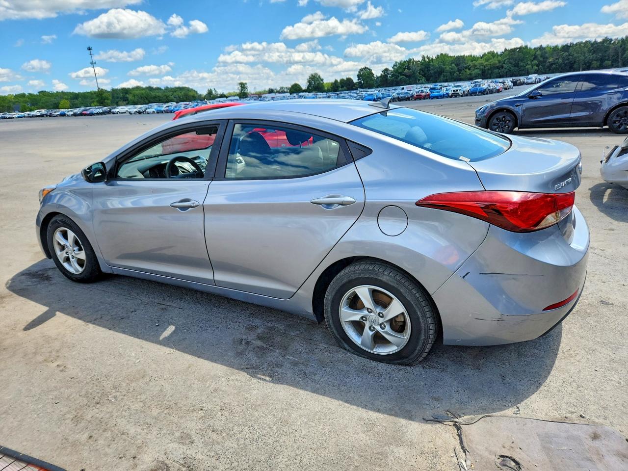 2015 HYUNDAI ELANTRA SE — снимка 2