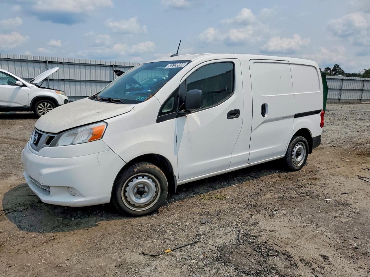 2020 NISSAN NV200