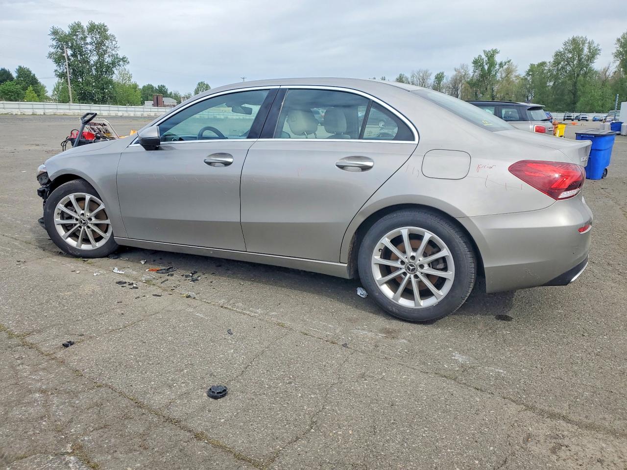 2020 MERCEDES-BENZ A 220 4MATIC — снимка 2