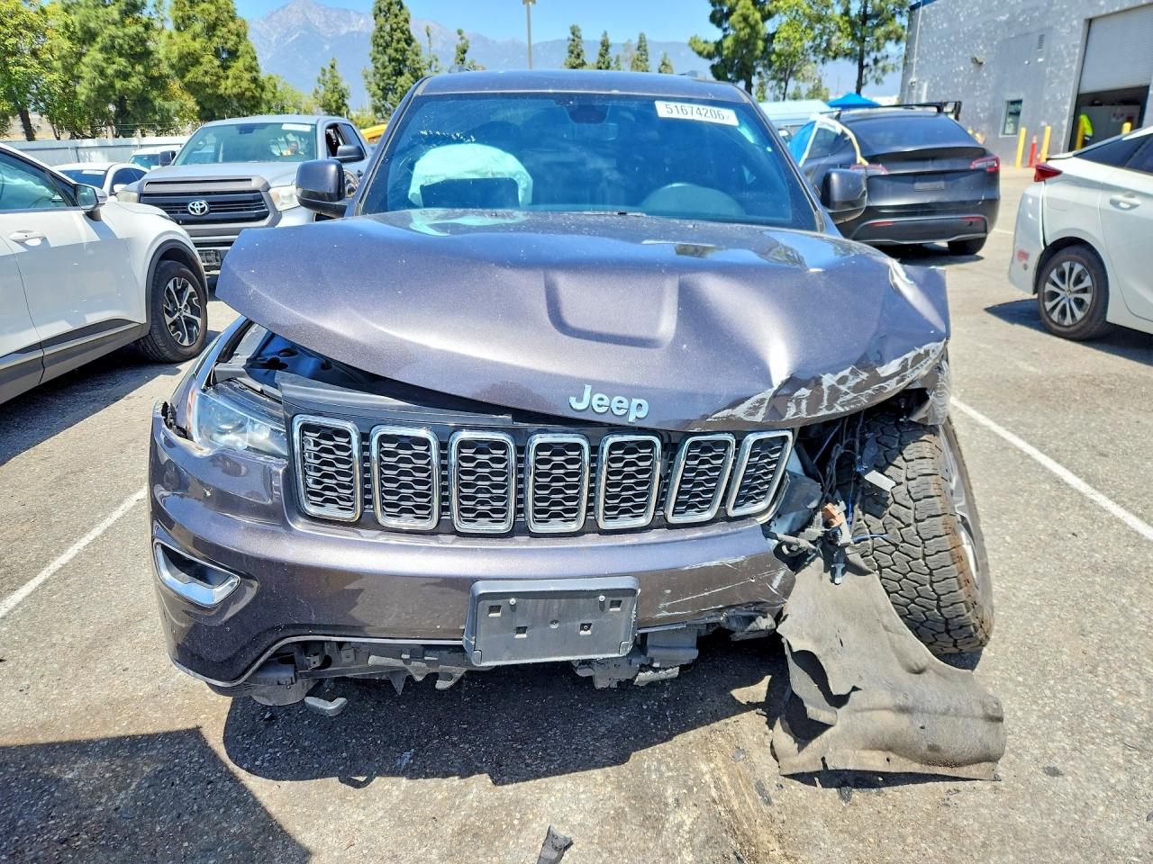 2020 JEEP GRAND CHEROKEE LAREDO — снимка 5