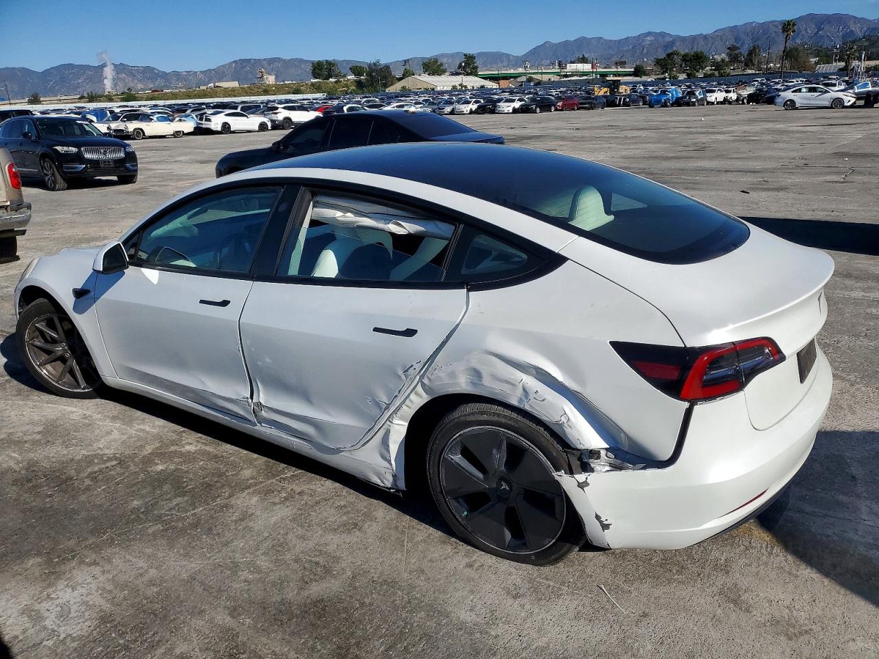 2023 TESLA MODEL 3 — снимка 2