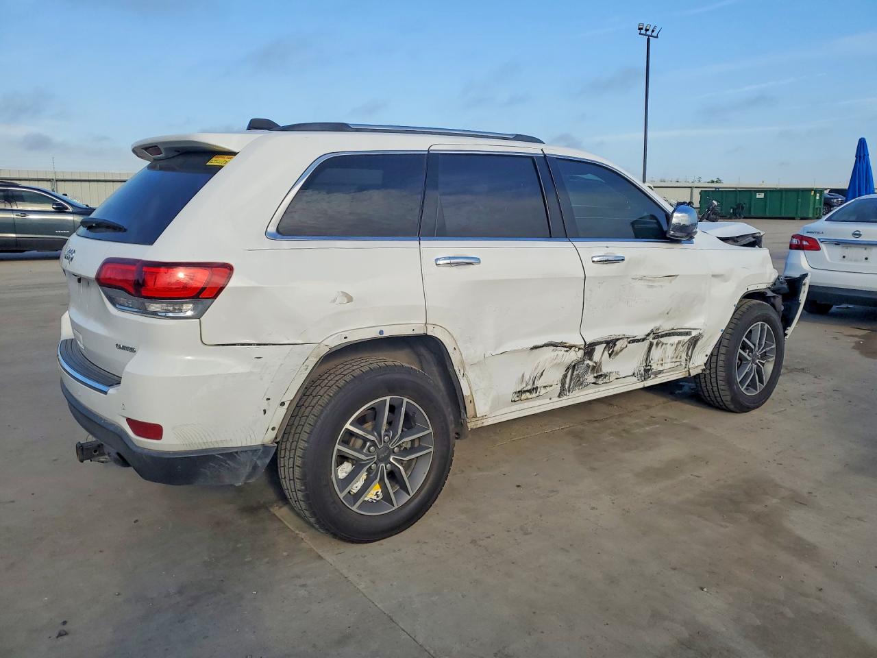 2020 JEEP GRAND CHEROKEE LIMITED — снимка 3