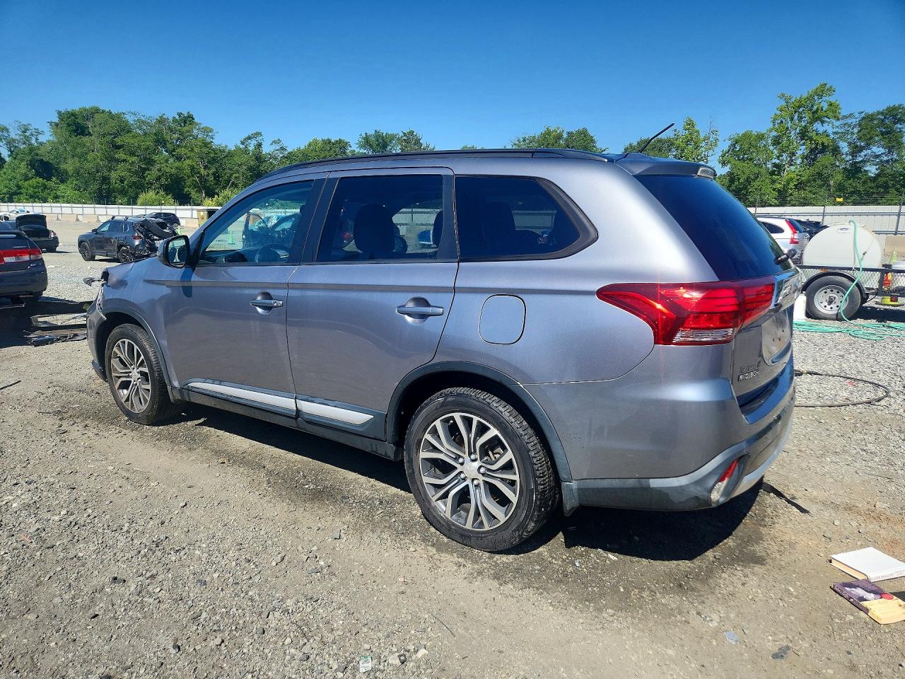 2016 MITSUBISHI OUTLANDER SE — снимка 2