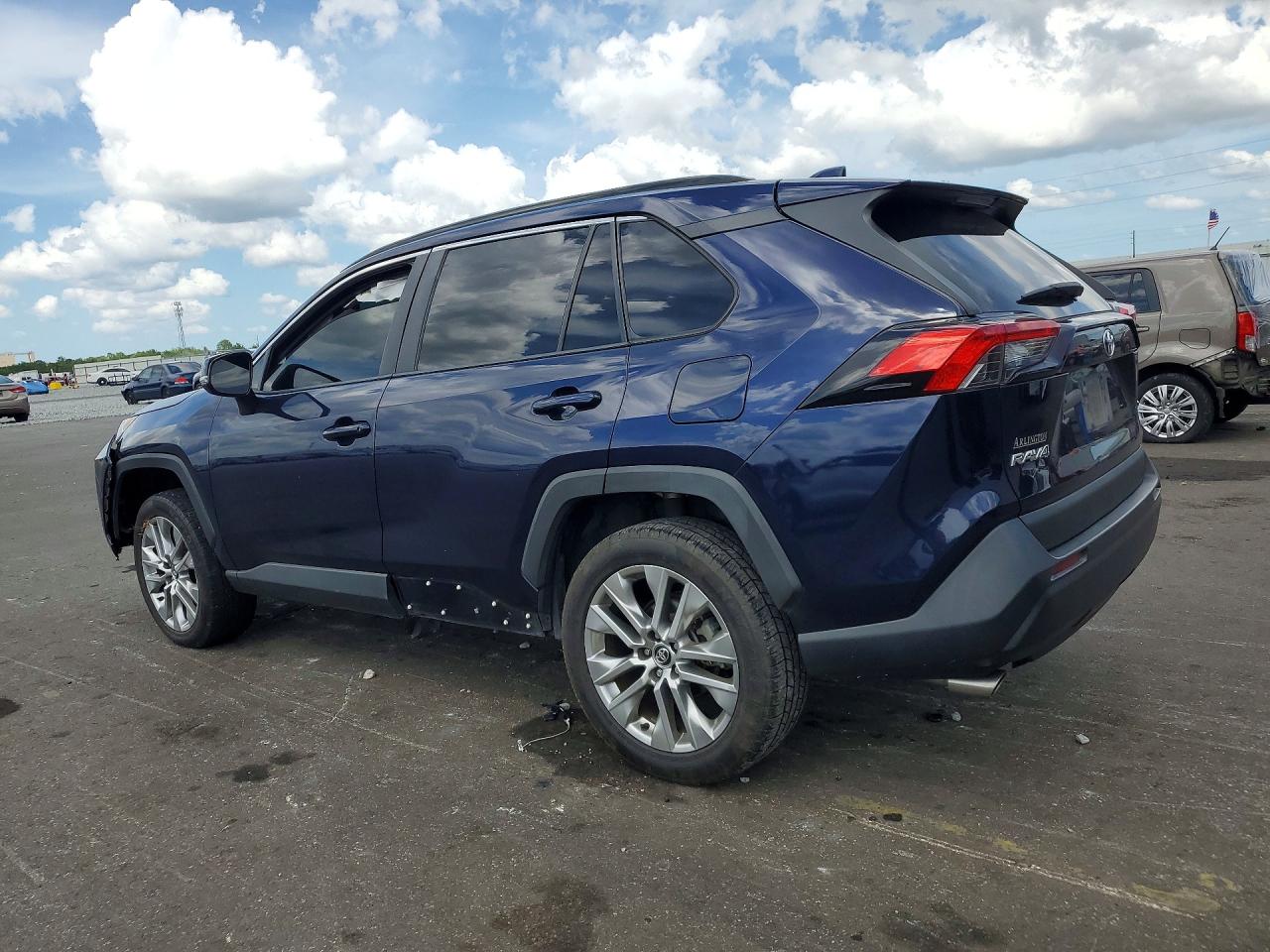 2021 TOYOTA RAV4 XLE PREMIUM — снимка 2
