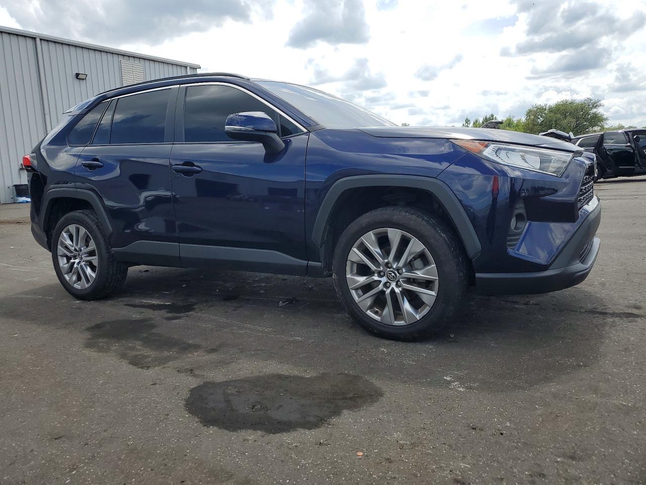 2021 TOYOTA RAV4 XLE PREMIUM — снимка 4