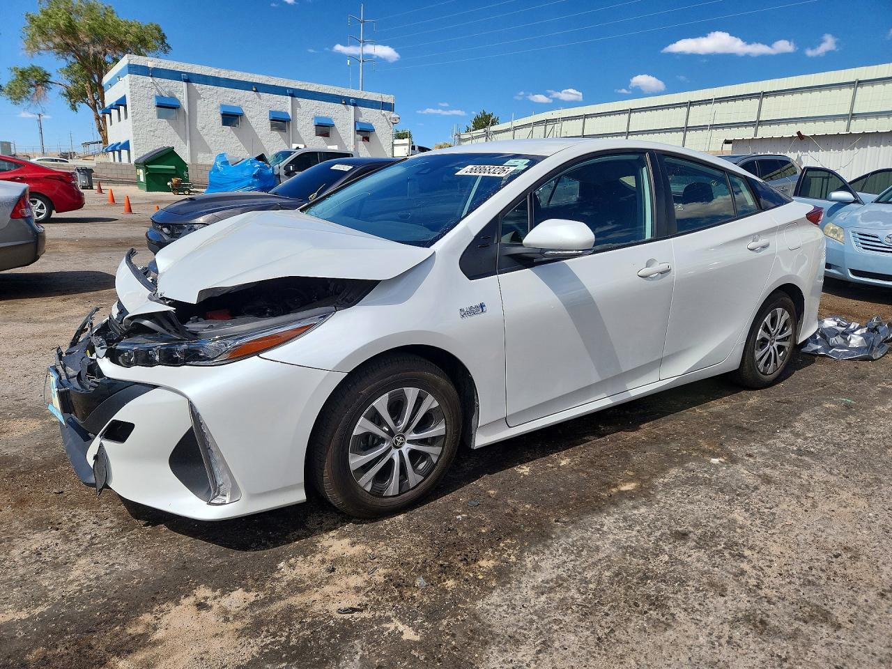 2021 TOYOTA PRIUS PRIME LE