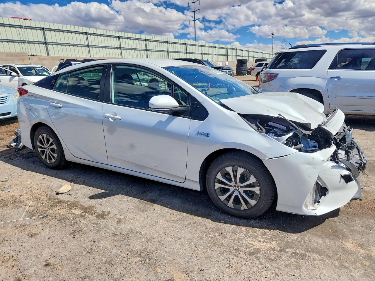 2021 TOYOTA PRIUS PRIME LE — снимка 4