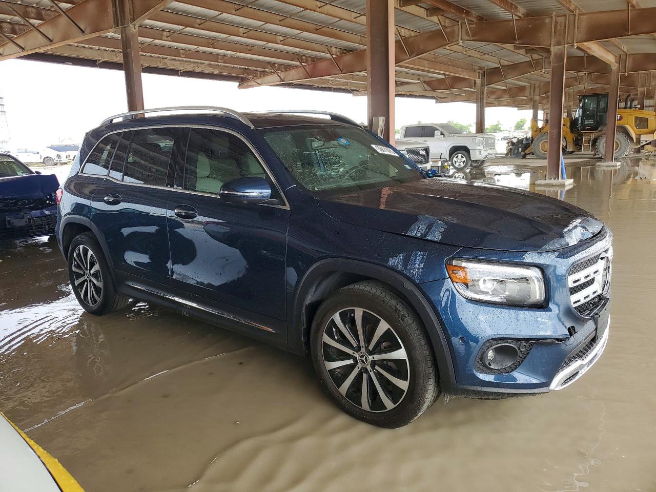2023 MERCEDES-BENZ GLB 250 4MATIC — снимка 4