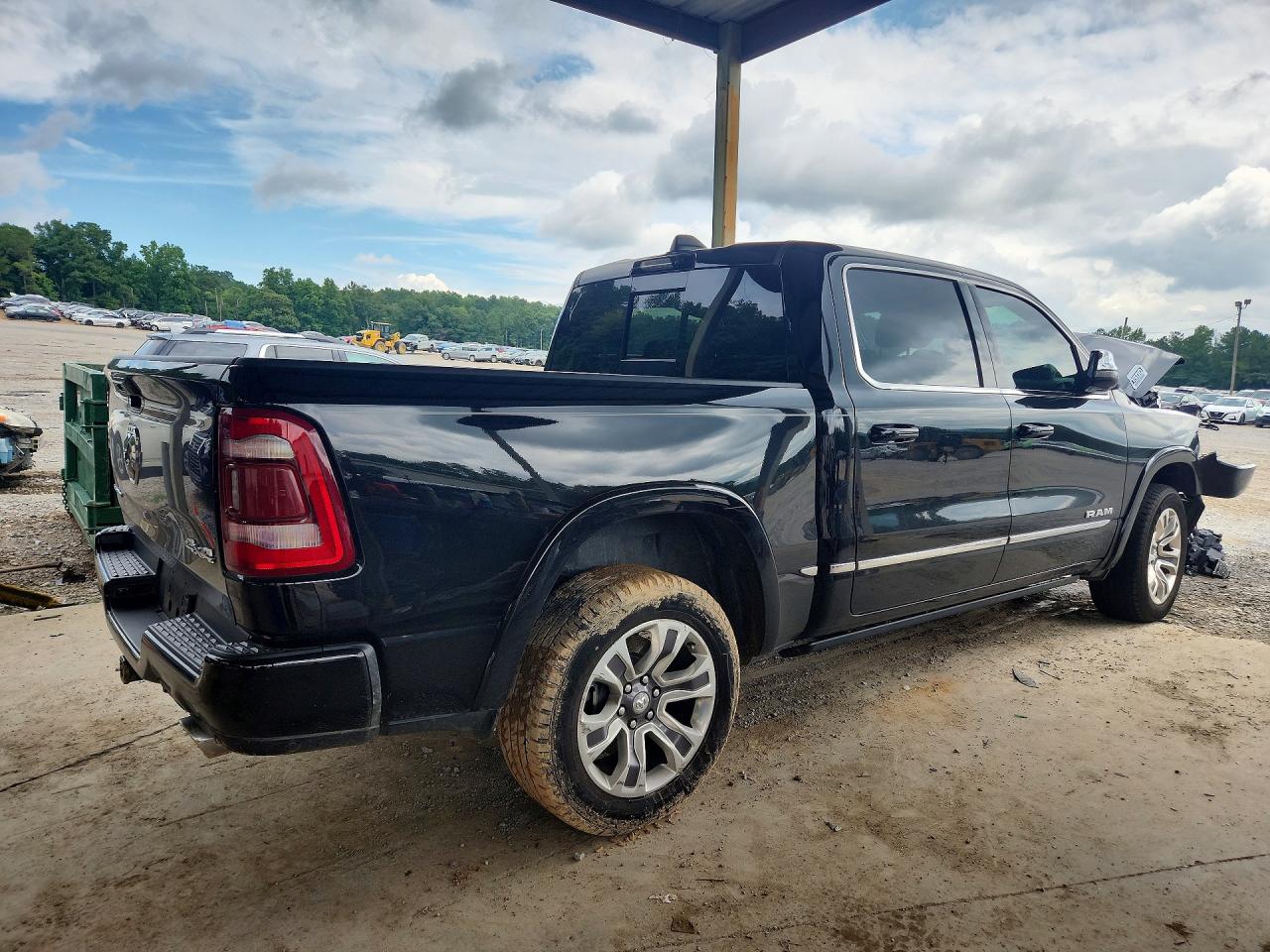 2024 RAM 1500 LIMITED — снимка 3