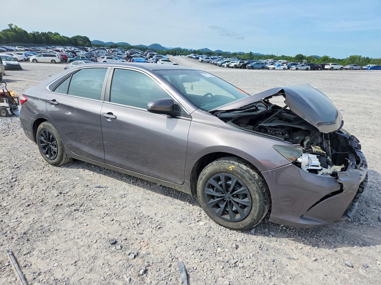2015 TOYOTA CAMRY LE — снимка 4