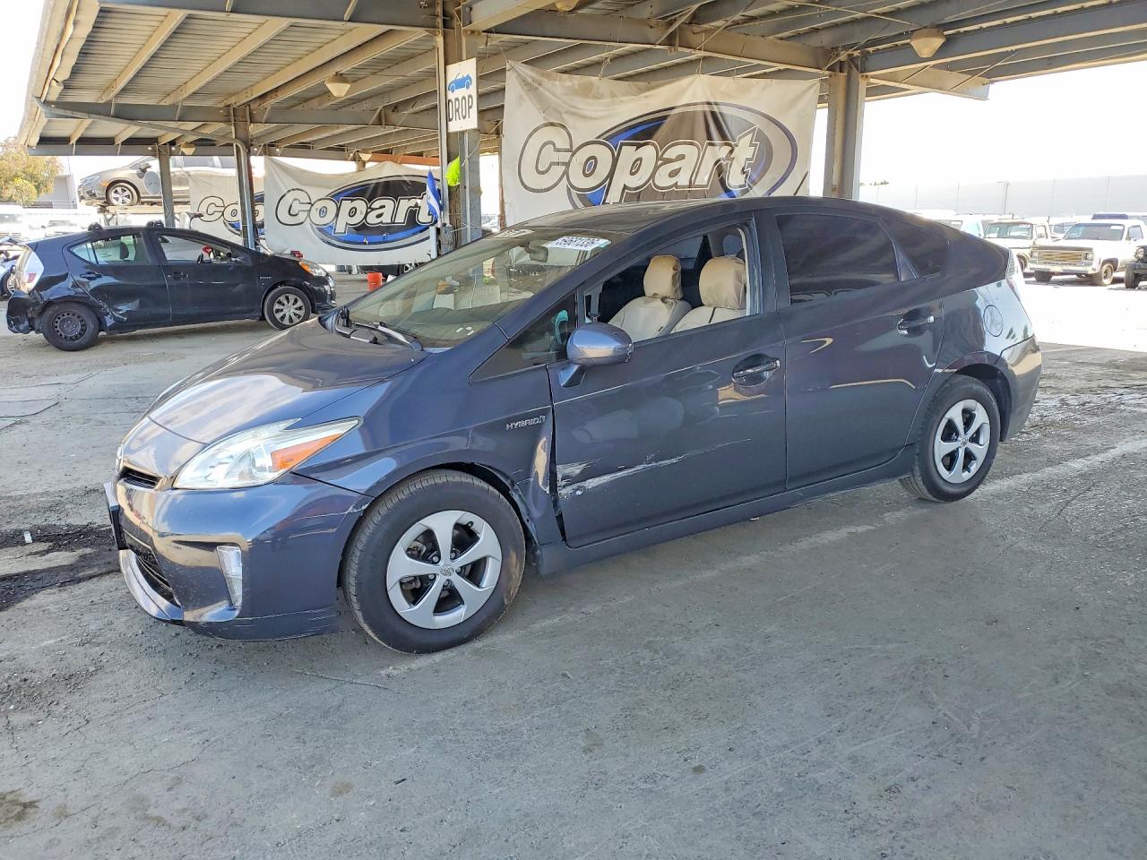 2015 TOYOTA PRIUS TWO