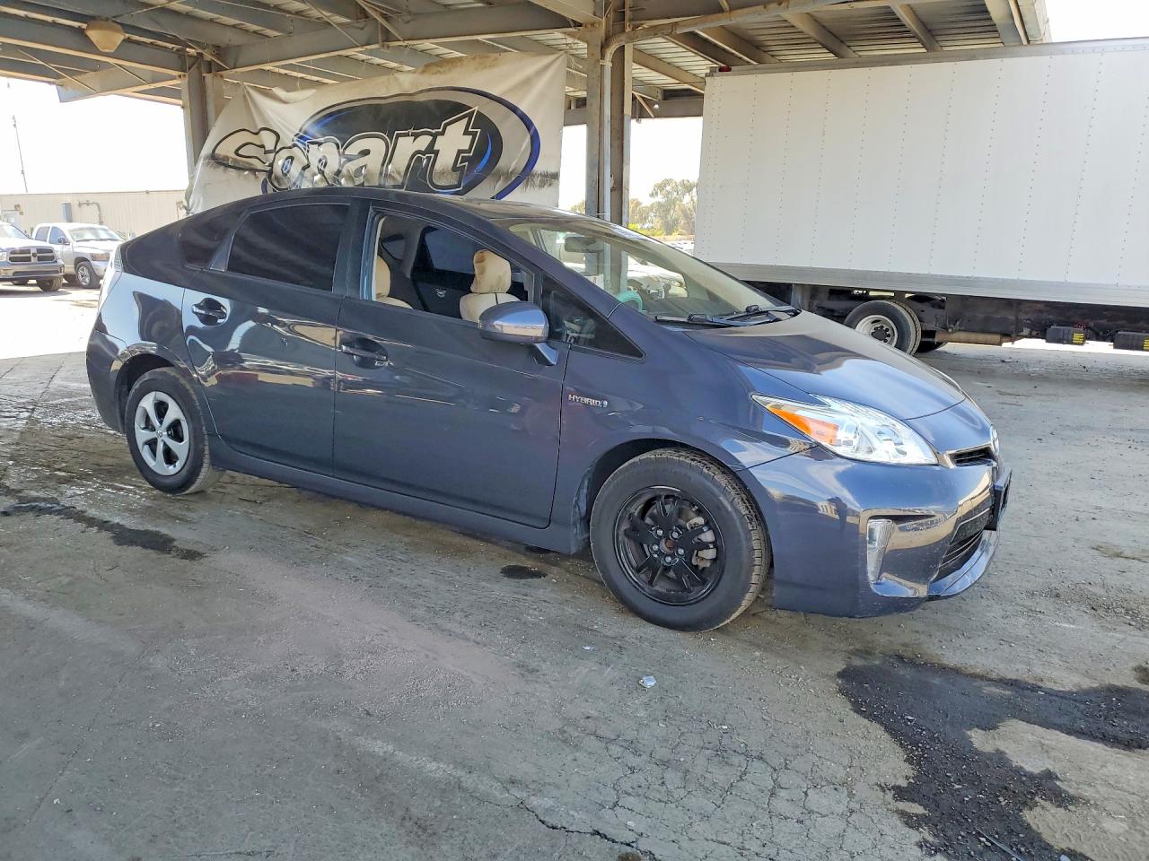 2015 TOYOTA PRIUS TWO — снимка 4