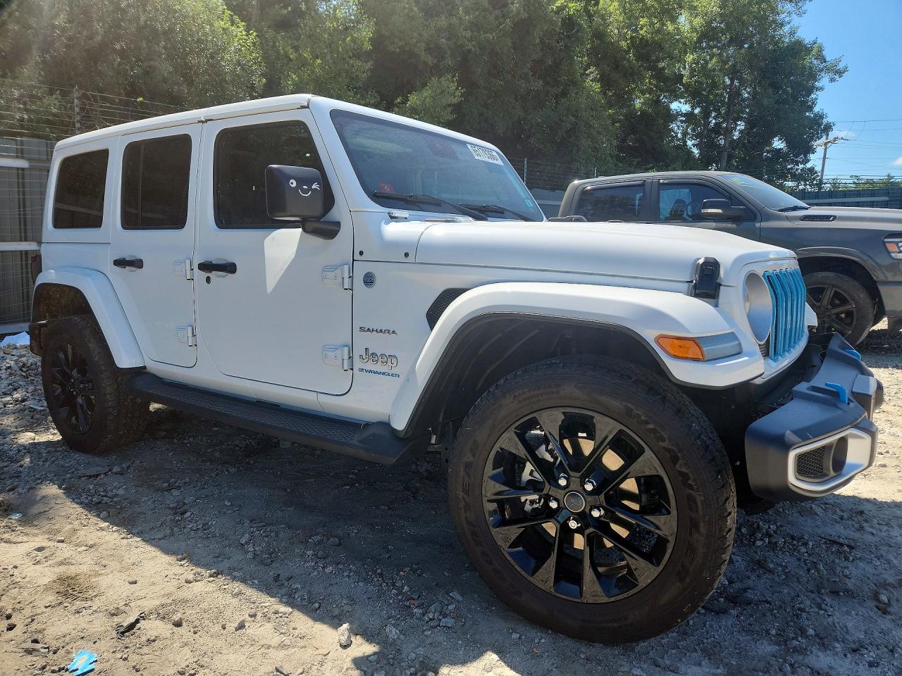 2024 JEEP WRANGLER SAHARA 4XE — снимка 4