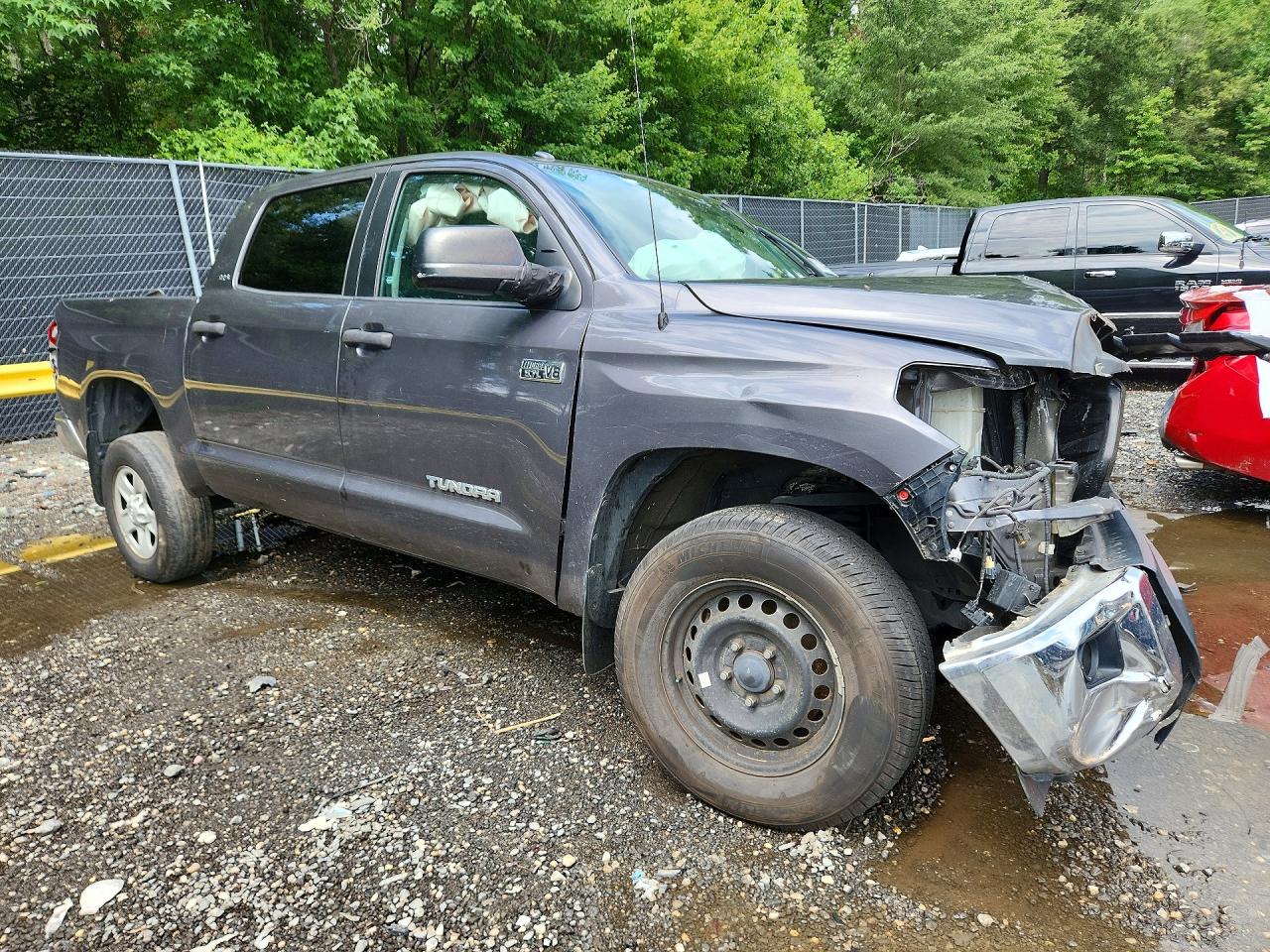 2019 TOYOTA TUNDRA SR5 — снимка 4