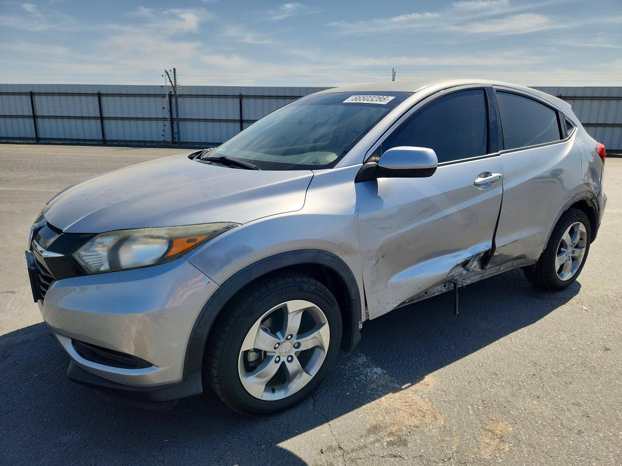 2017 HONDA HR-V LX