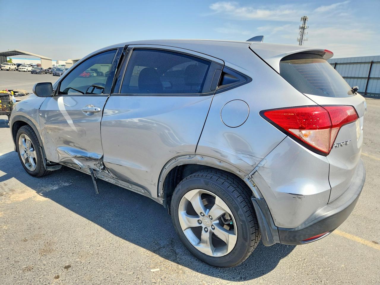 2017 HONDA HR-V LX — снимка 2