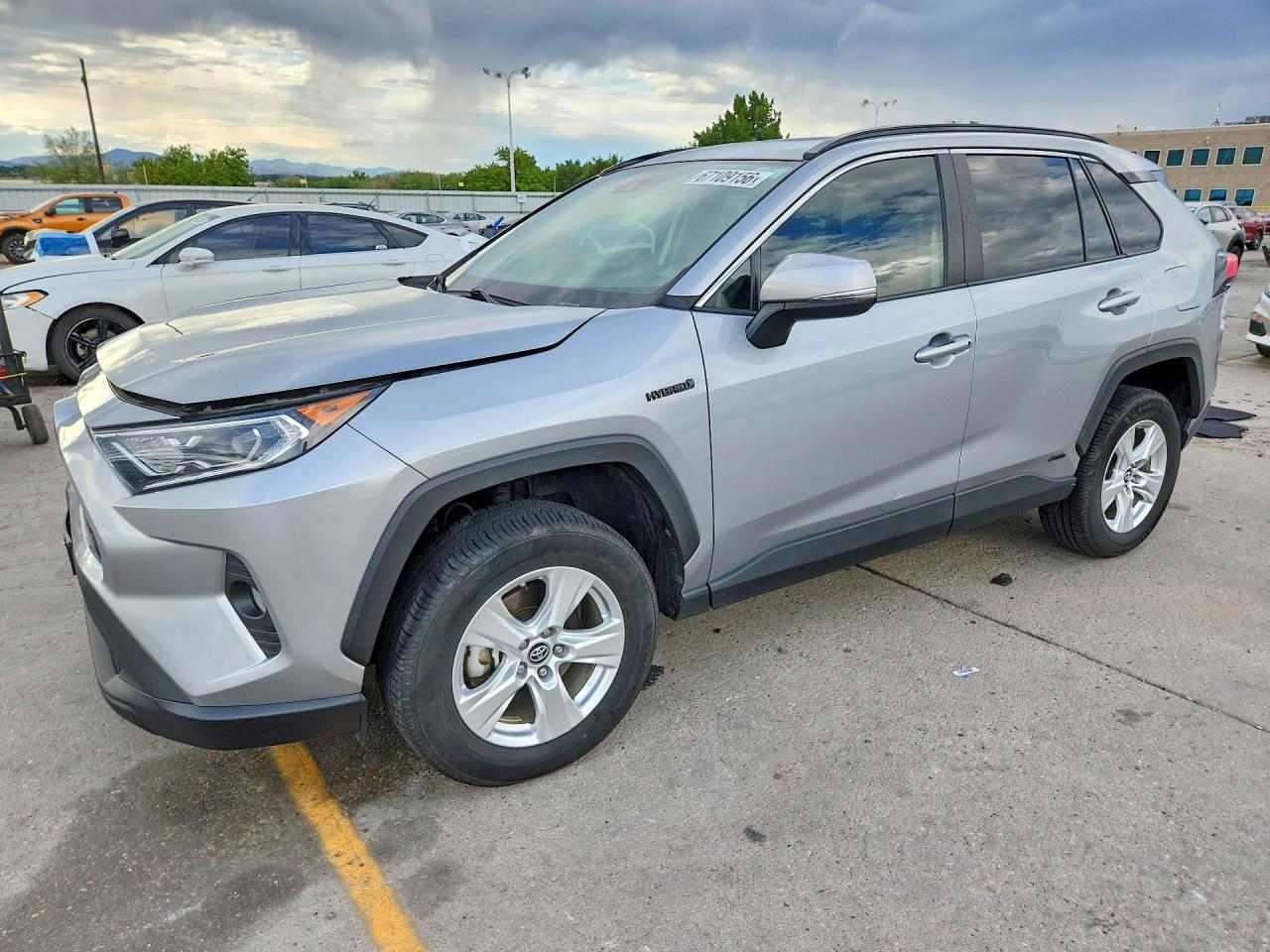 2019 TOYOTA RAV4 HYBRID XLE