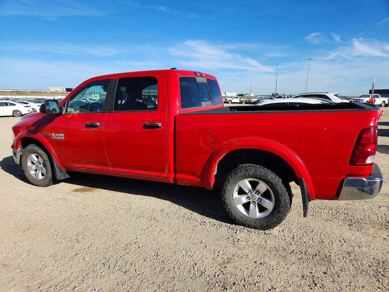 2015 RAM 1500 SLT — снимка 2