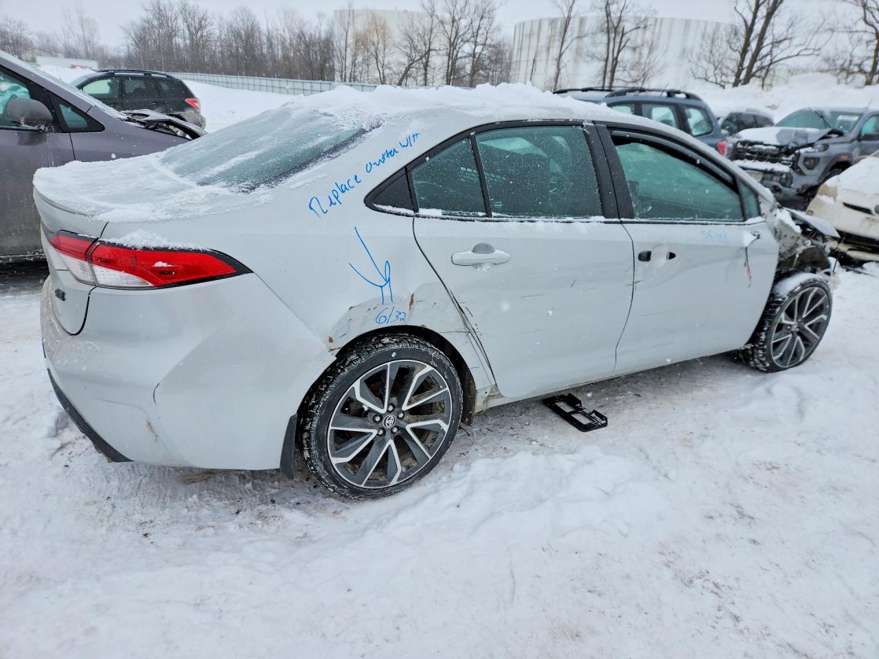 2022 TOYOTA COROLLA SE — снимка 3