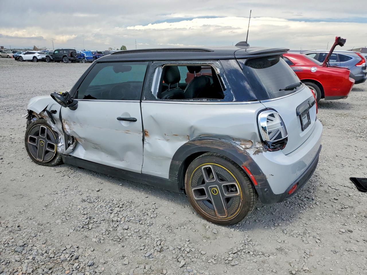 2023 MINI COOPER SE — снимка 2