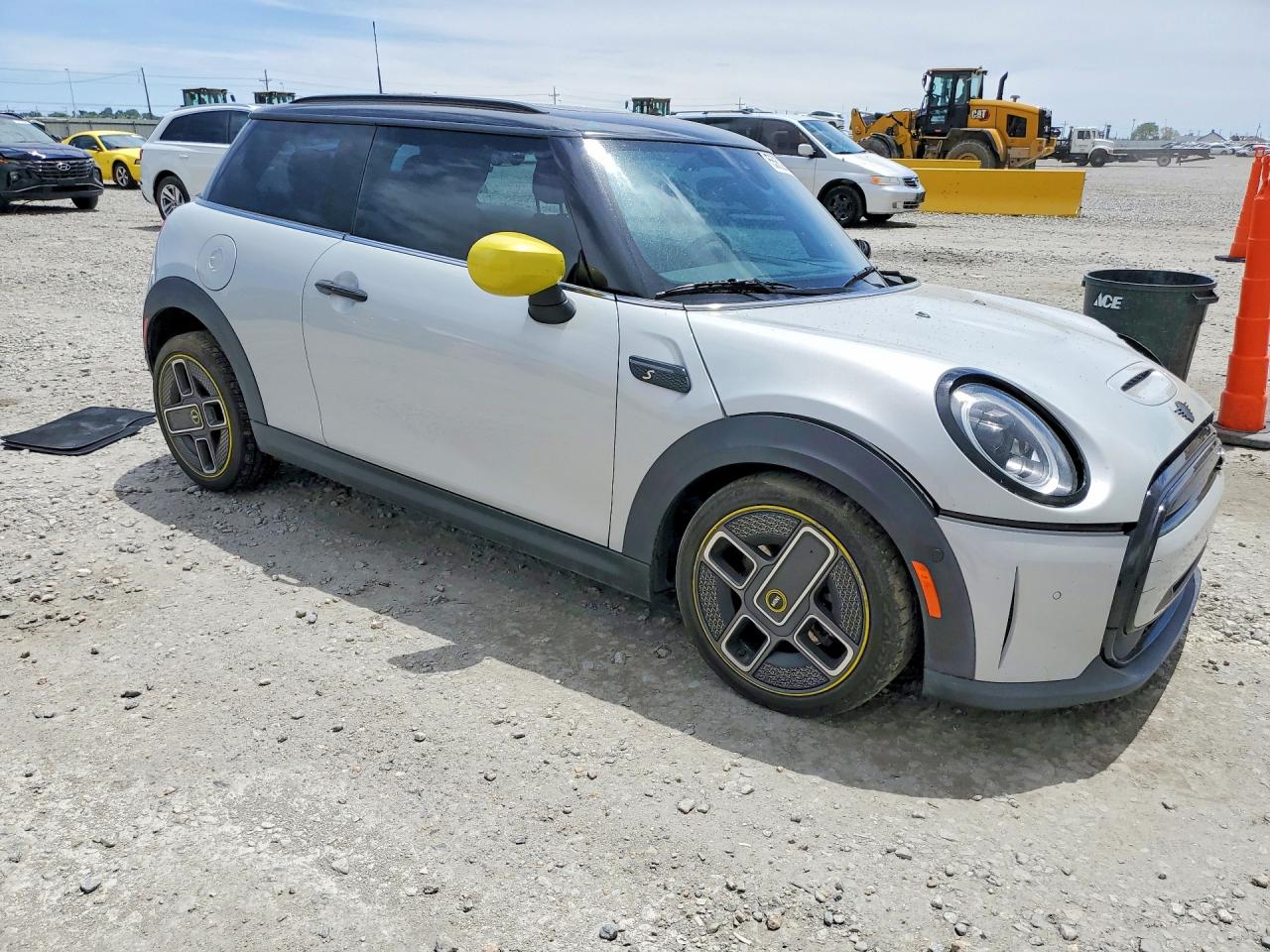 2023 MINI COOPER SE — снимка 4
