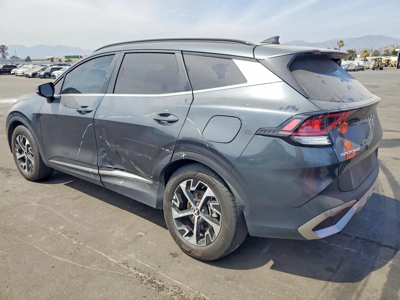 2025 KIA SPORTAGE EX — снимка 2