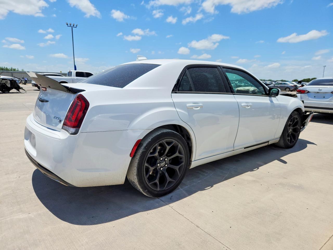 2019 CHRYSLER 300 S — снимка 3
