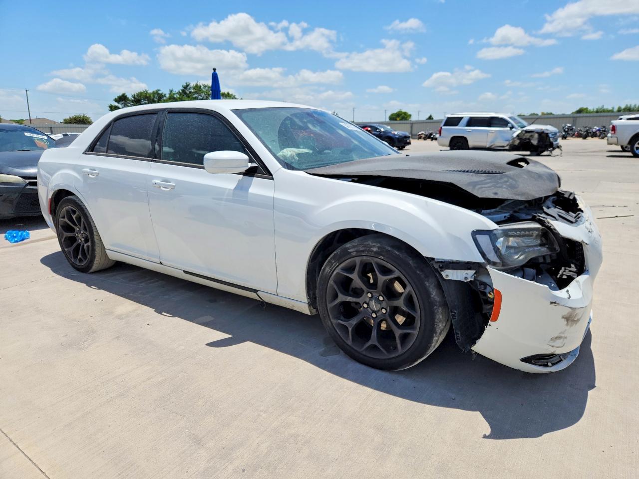 2019 CHRYSLER 300 S — снимка 4