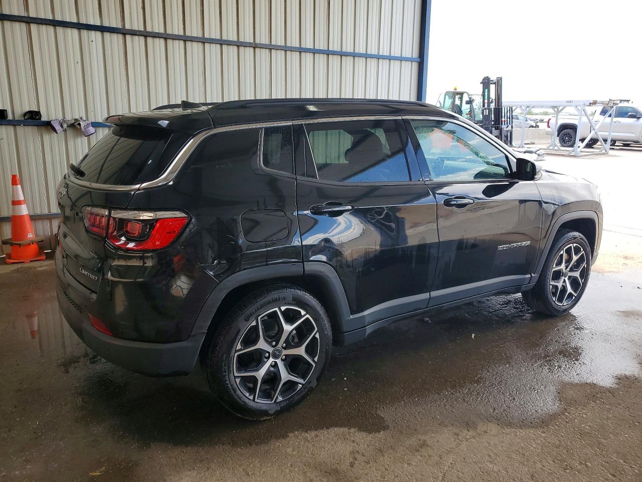 2025 JEEP COMPASS LIMITED — снимка 3