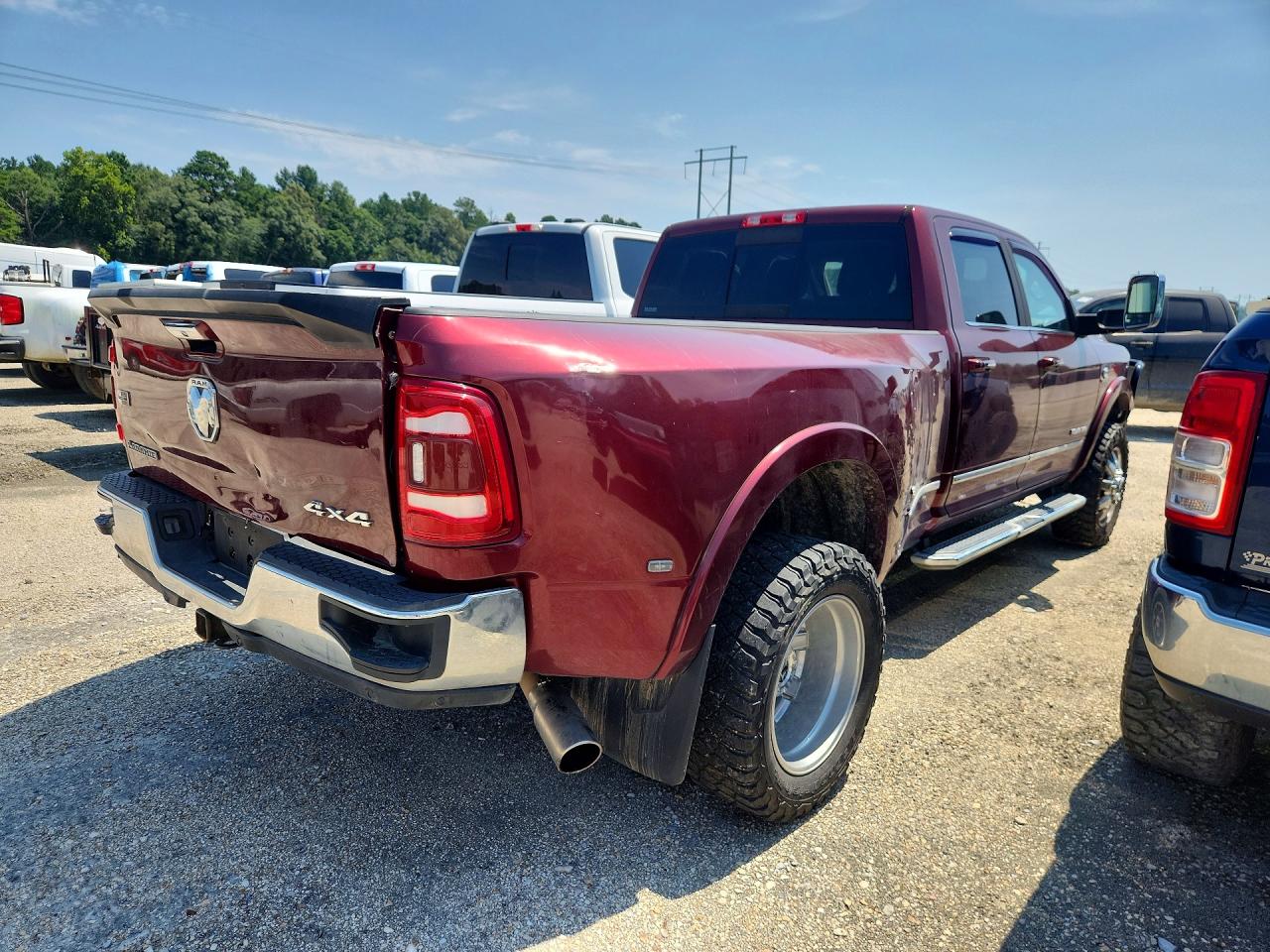 2022 RAM 3500 LARAMIE — снимка 3