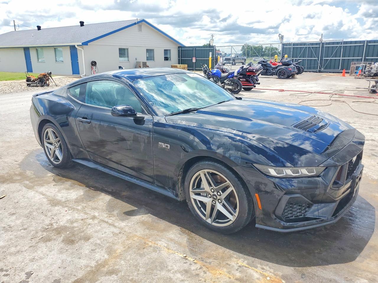 2024 FORD MUSTANG GT — снимка 4